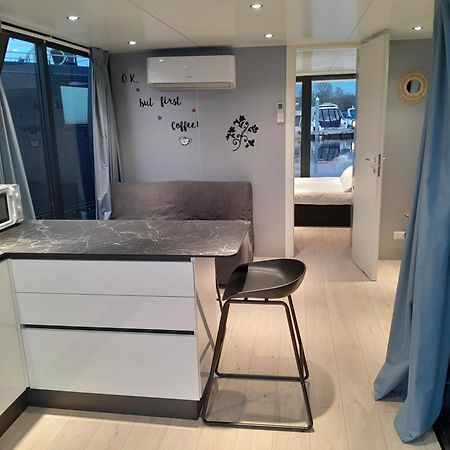Floating Experience Black Pearl, Lago Maggiore Dormelletto Extérieur photo